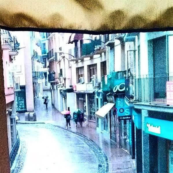 ברבסטרו Hostal Pirineos מראה חיצוני תמונה